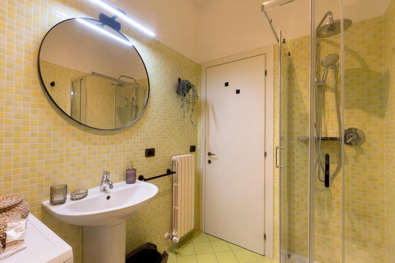 Cavour Elegante Loft In Centro Apartment Macerata Luaran gambar